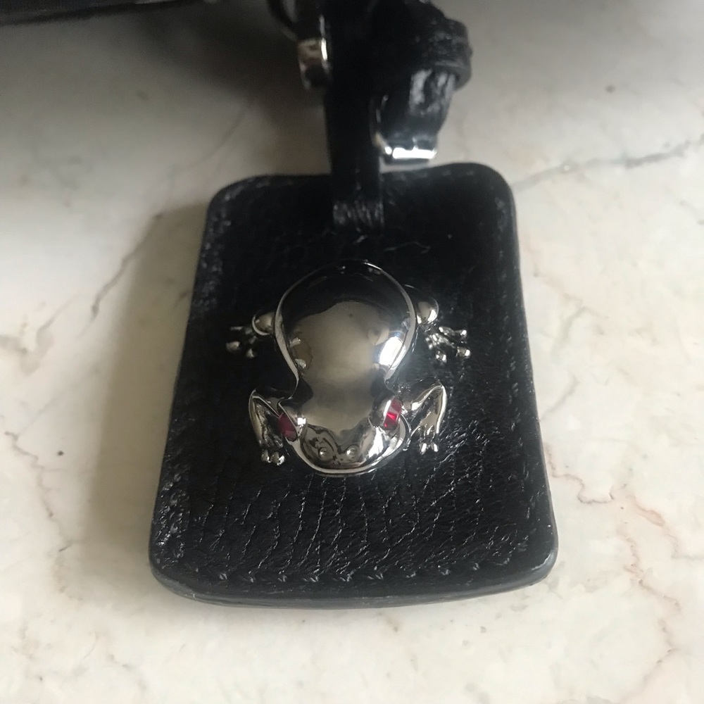 Marc Jacobs frog shoulder bag purse black nylon/ leather - Picture 5 of 15